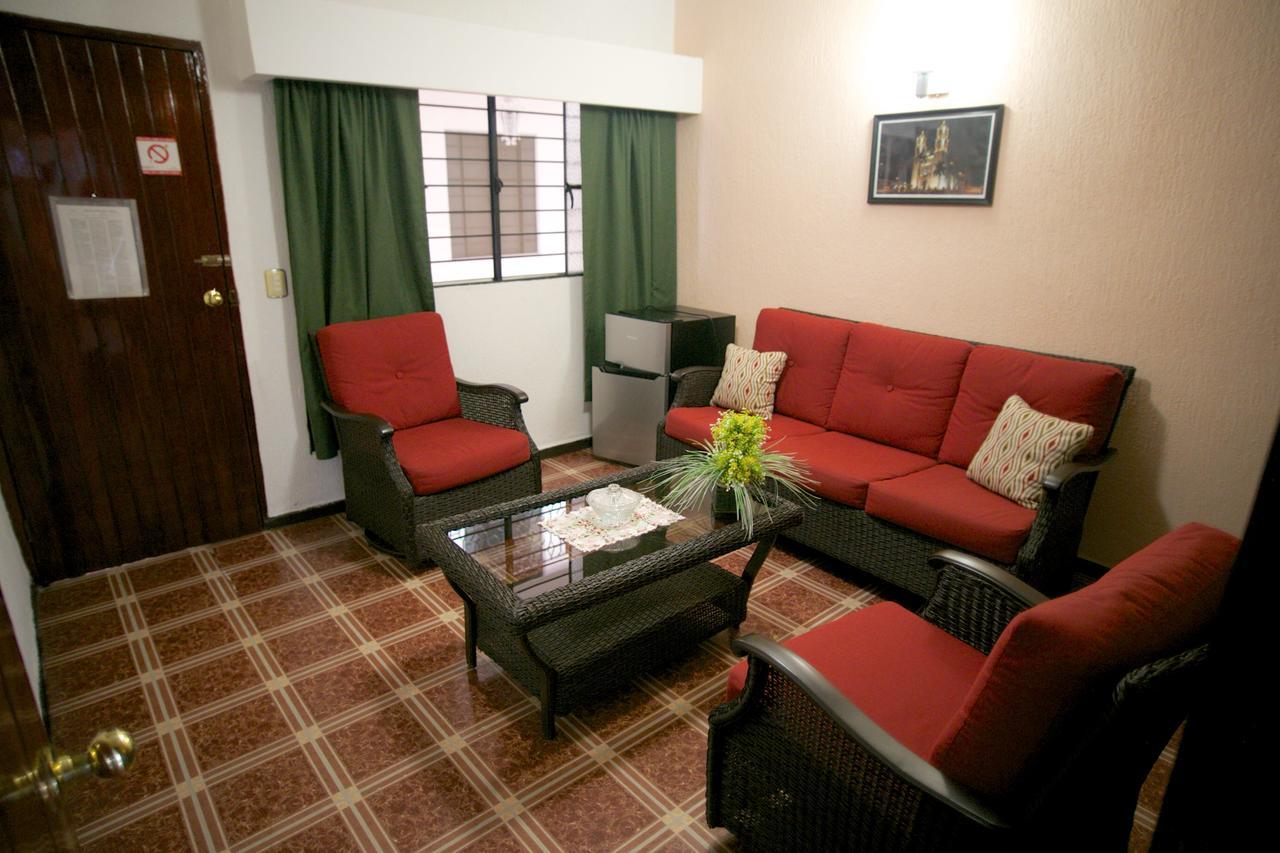 Hotel Maria De Lourdes Tuxtepec エクステリア 写真