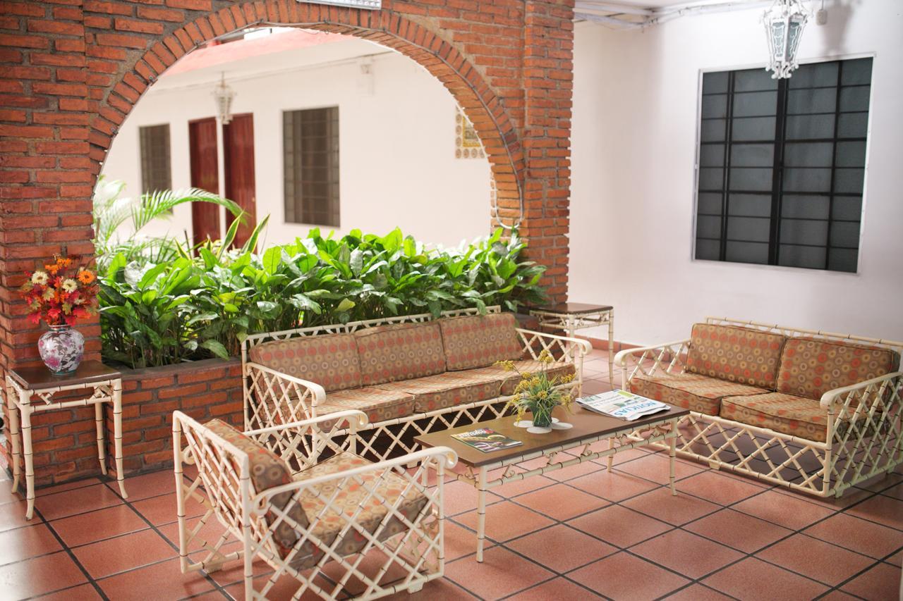 Hotel Maria De Lourdes Tuxtepec エクステリア 写真